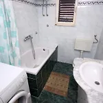 Апартаменти By The Sea Slatine, Ciovo - 9433
