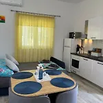 Апартаменти By The Sea Slatine, Ciovo - 9433