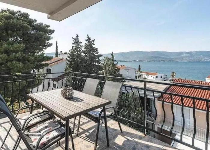 公寓 By The Sea Slatine, Ciovo - 9433 *