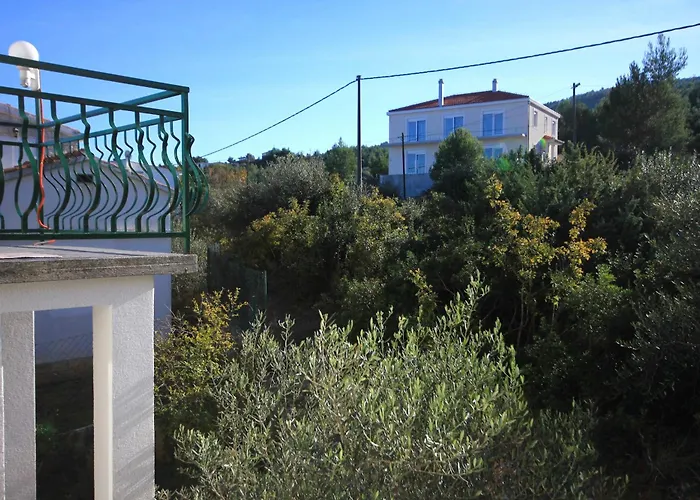 公寓 By The Sea Slatine, Ciovo - 9433