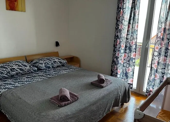 Appartement By The Sea Slatine, Ciovo - 9433 *